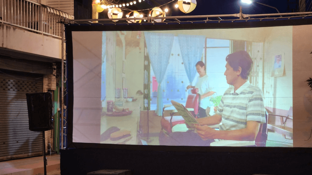 outdoor-cinema-phetchaburi