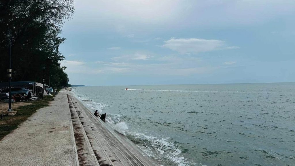 เทศบาลเมืองชะอำ-หาดชะอำใต้